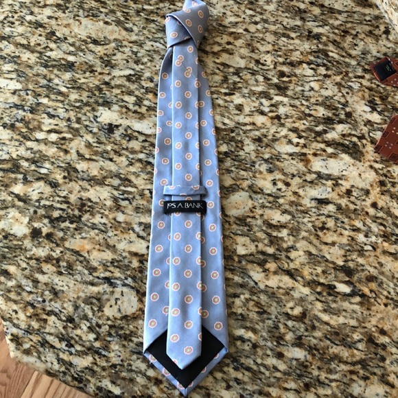 Blue flowered Jos A Bank tie - Picture 4 of 5